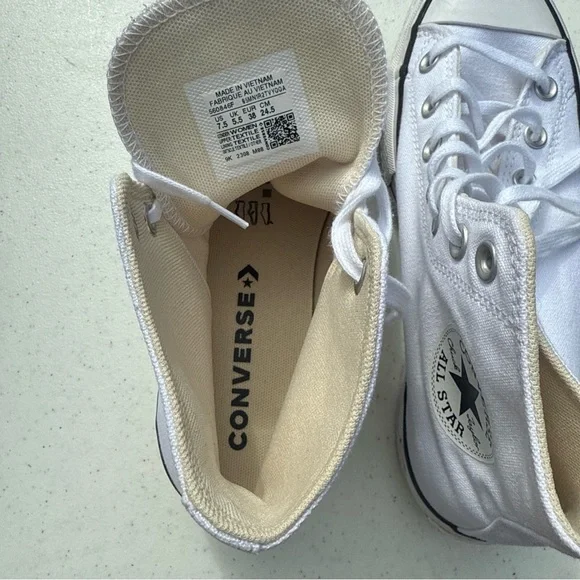 Converse White High-Top Platform Sneakers, size 7.5 - Picture 6 of 6